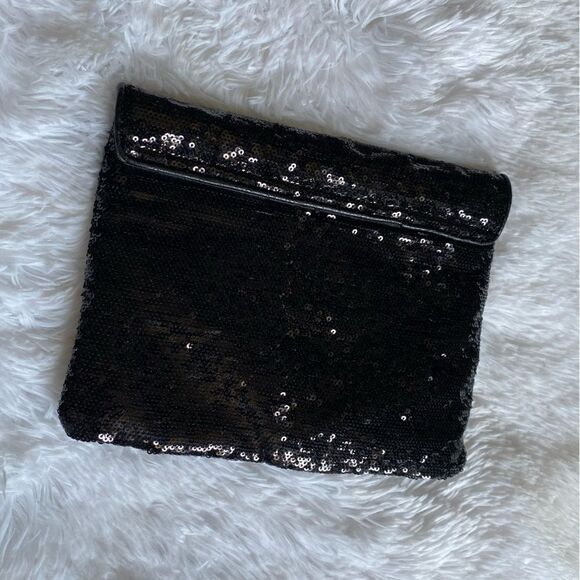 Alexis Hudson Hand Bag Fold Over Clutch Sequin Black Gold Lock No Strap - Picture 2 of 9